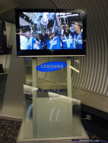 Samsung Screens at LHR